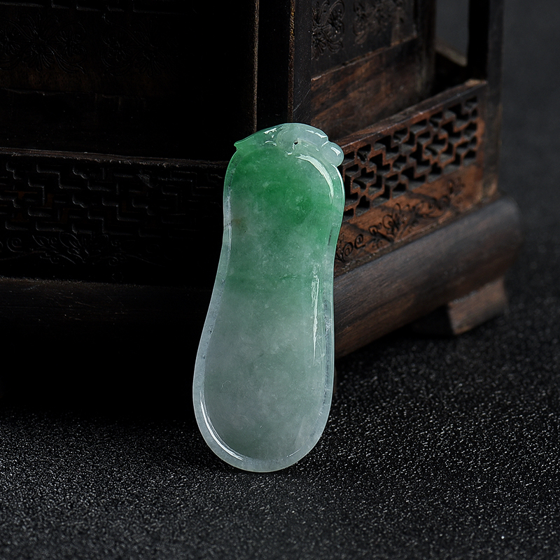 缅甸天然飘翠翡翠福瓜吊坠-红掌柜