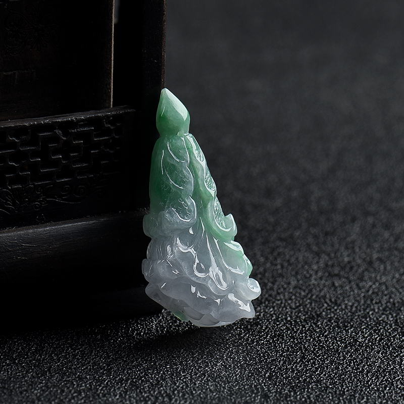 天然糯种飘翠翡翠百财吊坠-红掌柜