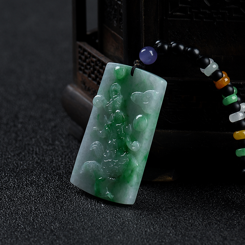缅甸糯种飘翠翡翠辰龙吊坠-红掌柜