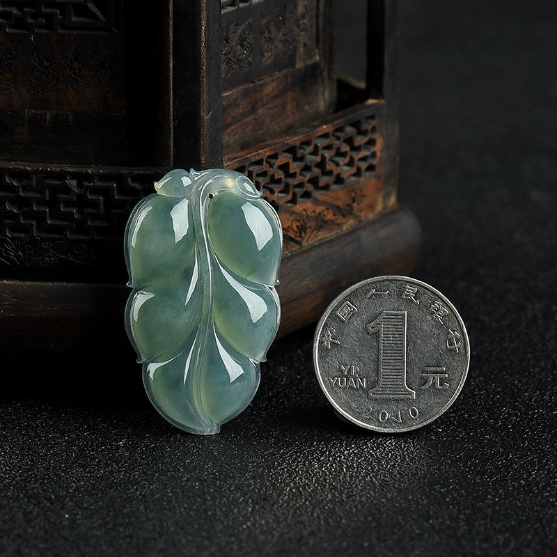 糯种飘花翡翠金枝玉叶吊坠-红掌柜