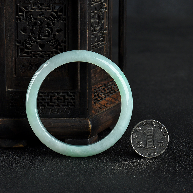 豆种飘翠翡翠手镯-红掌柜