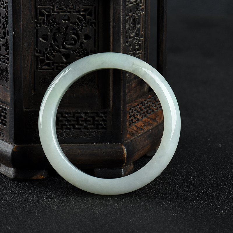 59mm缅甸天然豆种翡翠手镯-红掌柜