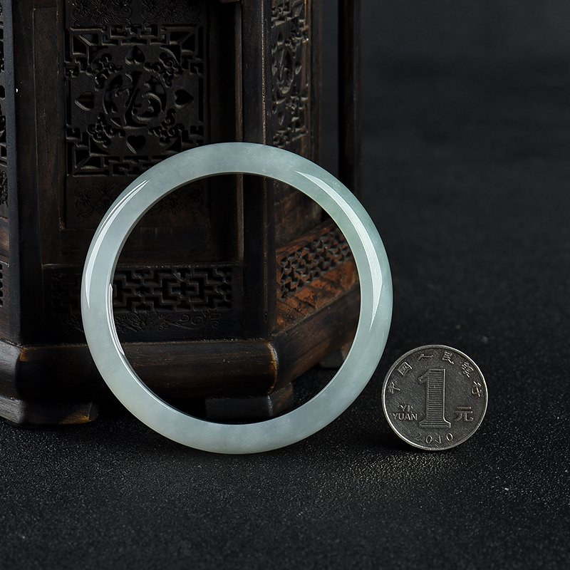 缅甸天然翡翠手镯-红掌柜