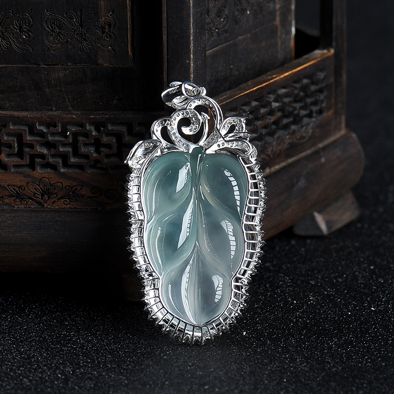 金枝玉叶吊坠-红掌柜