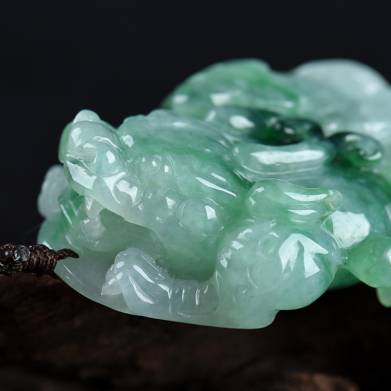 缅甸翡翠貔貅吊坠-红掌柜