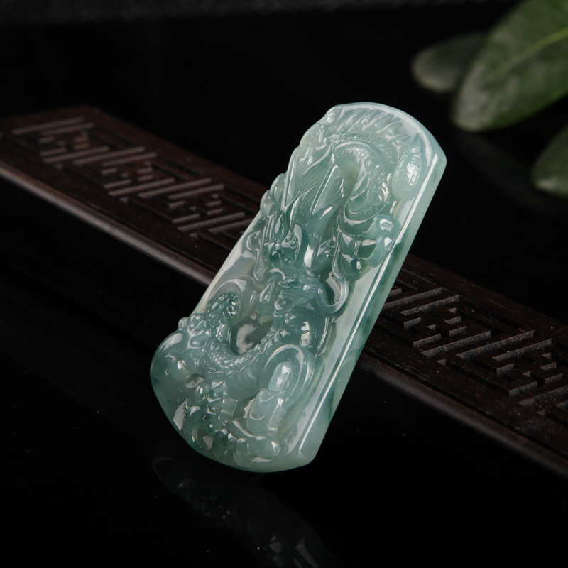 缅甸糯冰种飘花翡翠龙牌吊坠-红掌柜