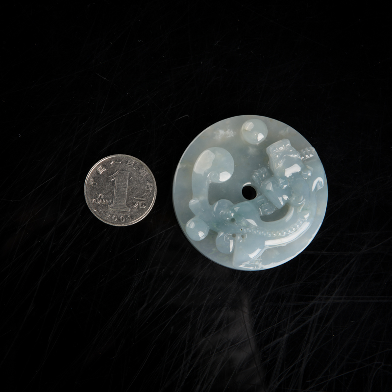 糯种翡翠仿古龙吊坠-红掌柜