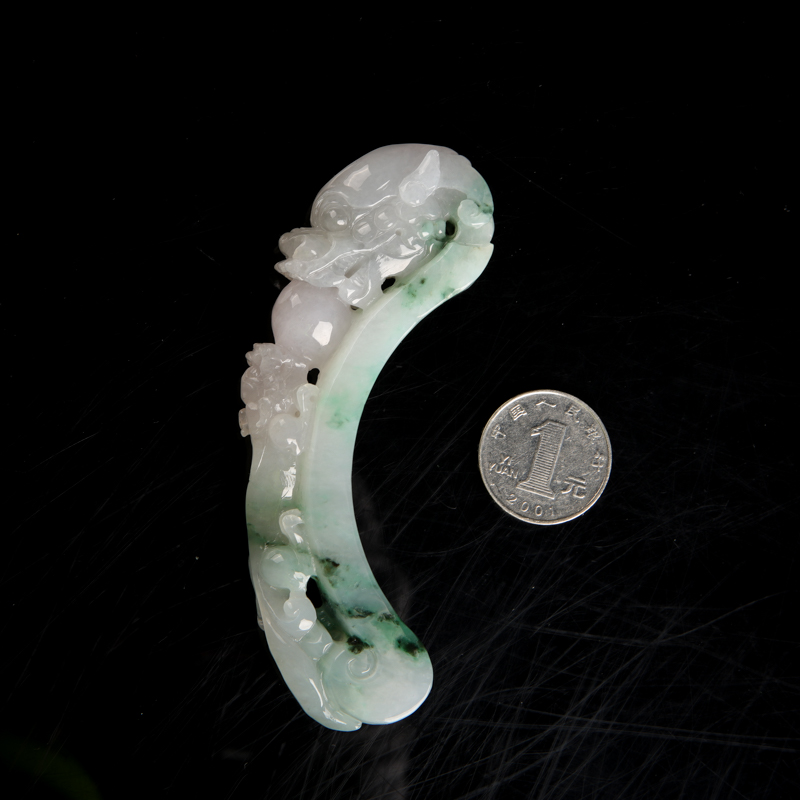 糯种飘花翡翠小摆件-红掌柜