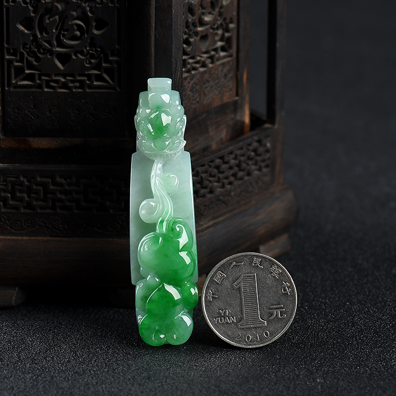 缅甸翡翠龙头如意吊坠-红掌柜