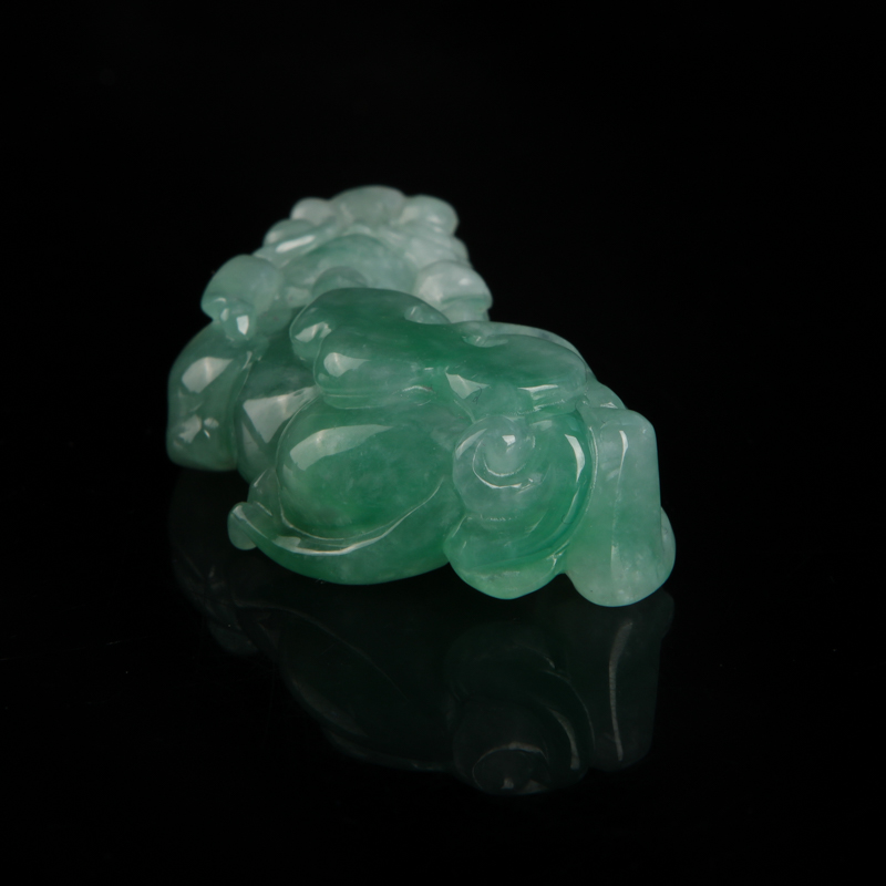 天然豆种浅绿翡翠貔貅吊坠-红掌柜