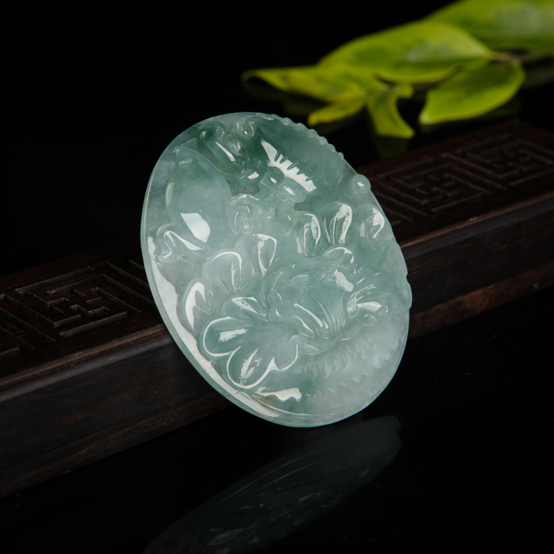 天然糯种飘花翡翠蝶恋花吊坠-红掌柜