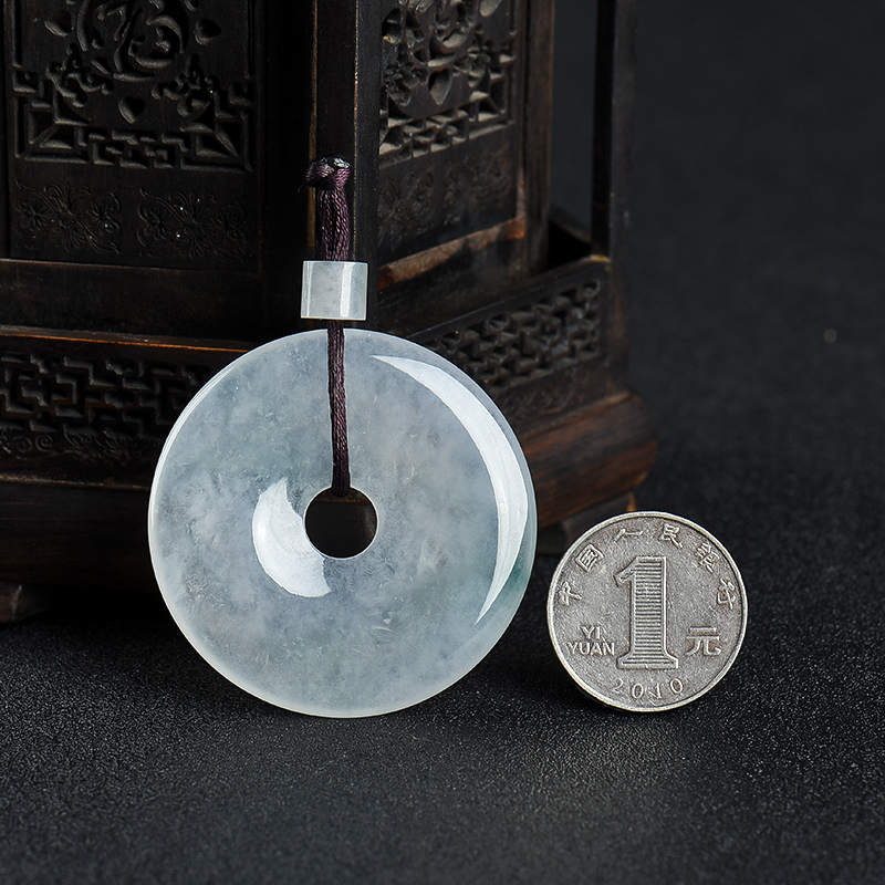 糯冰种飘花翡翠吊坠-红掌柜