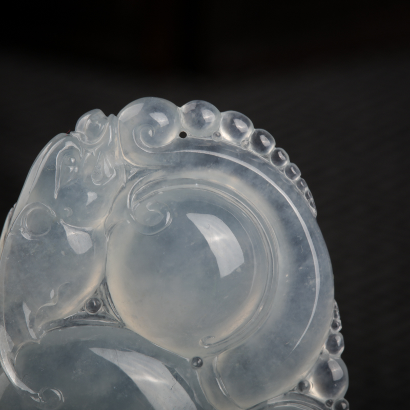 天然冰种翡翠-红掌柜