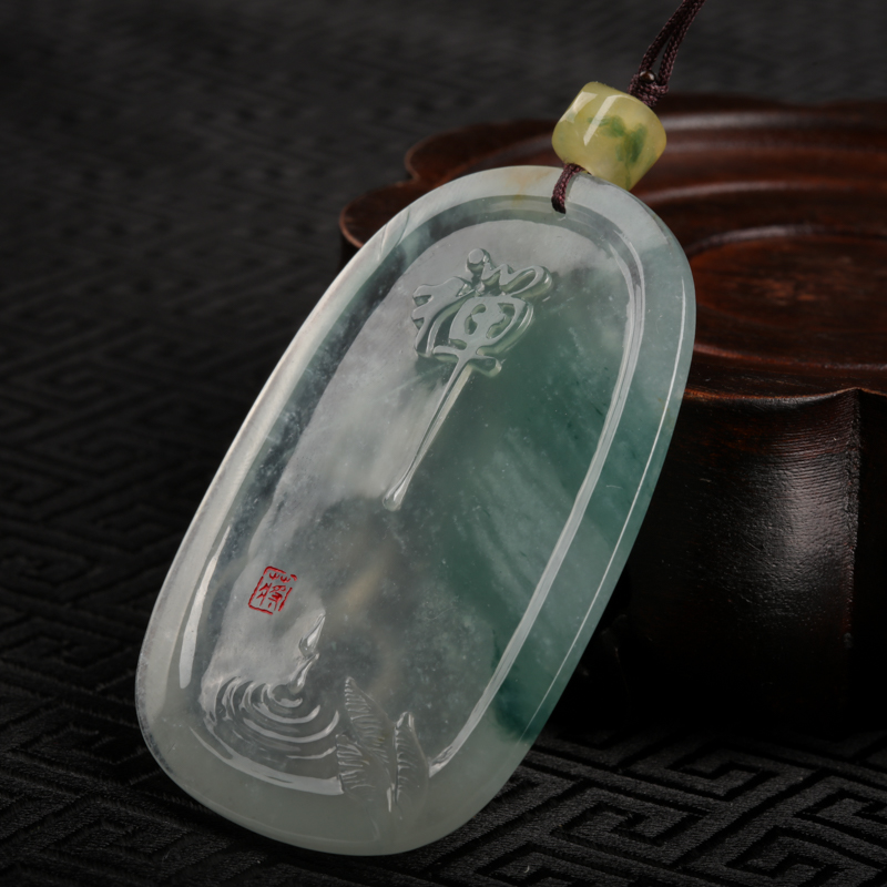 翡翠观音吊坠-红掌柜