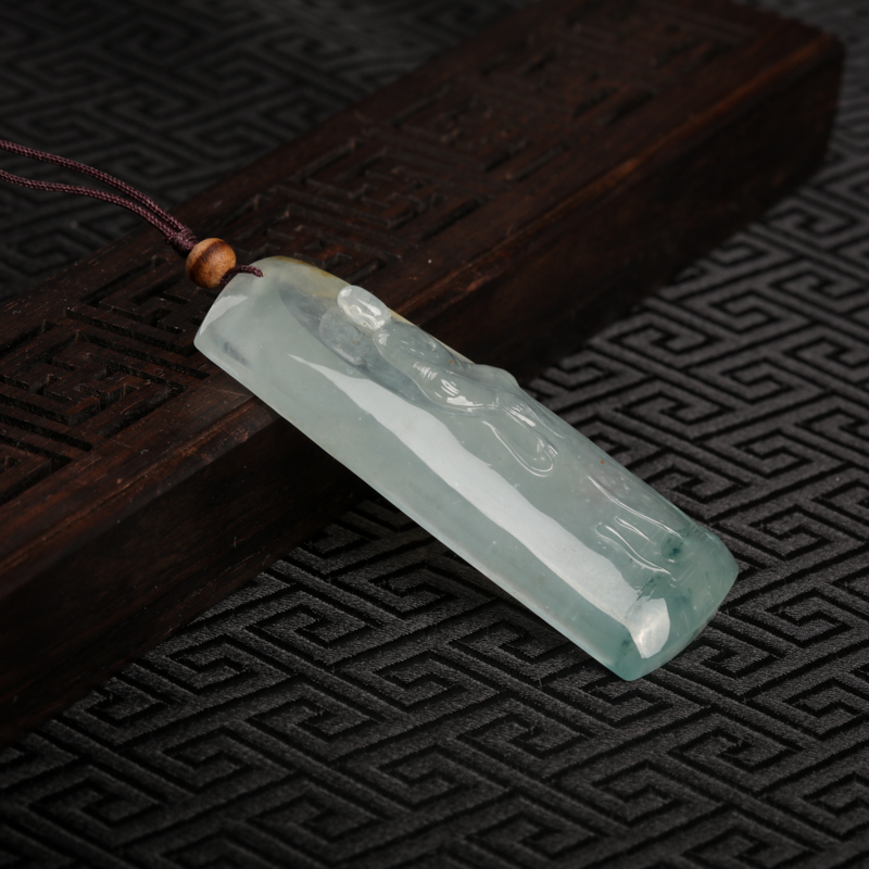 飘花翡翠悟道吊坠-红掌柜