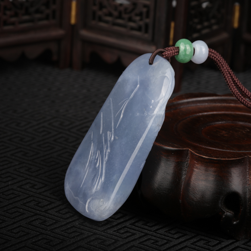 缅甸糯冰种浅紫色翡翠怡然自得吊坠-红掌柜
