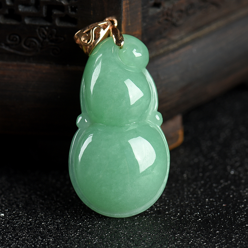 天然A货豆种豆绿翡翠-红掌柜