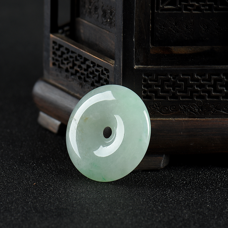 豆种翡翠平安扣吊坠-红掌柜