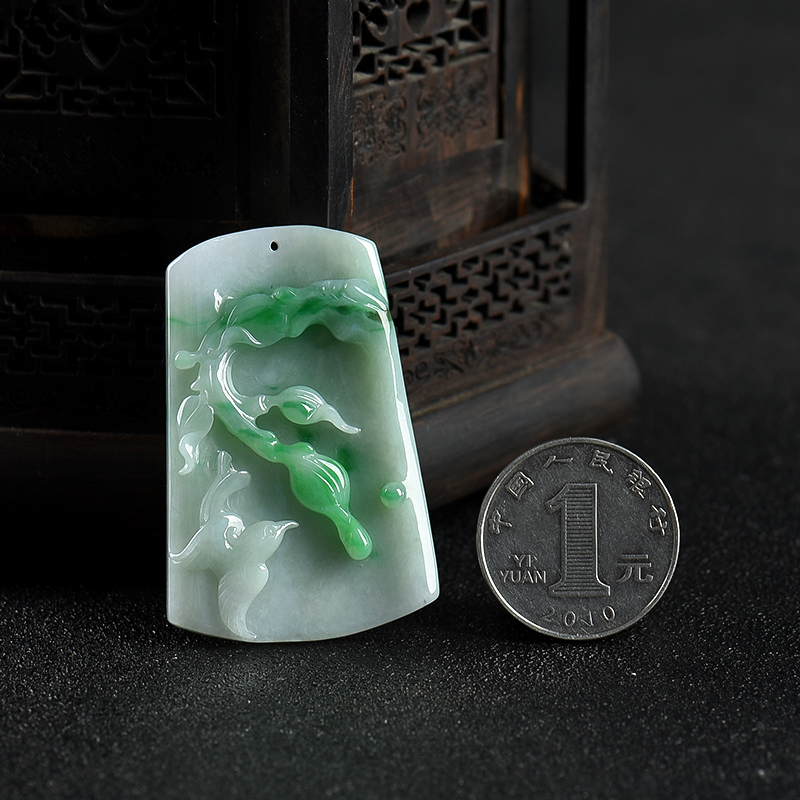 天然翡翠喜上眉梢吊坠-红掌柜