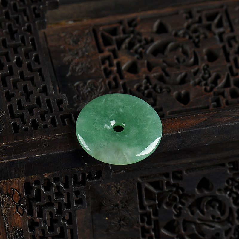 缅甸天然豆种翡翠吊坠-红掌柜