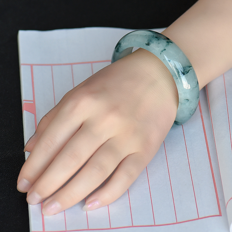 天然缅甸糯冰种飘花翡翠手镯-红掌柜