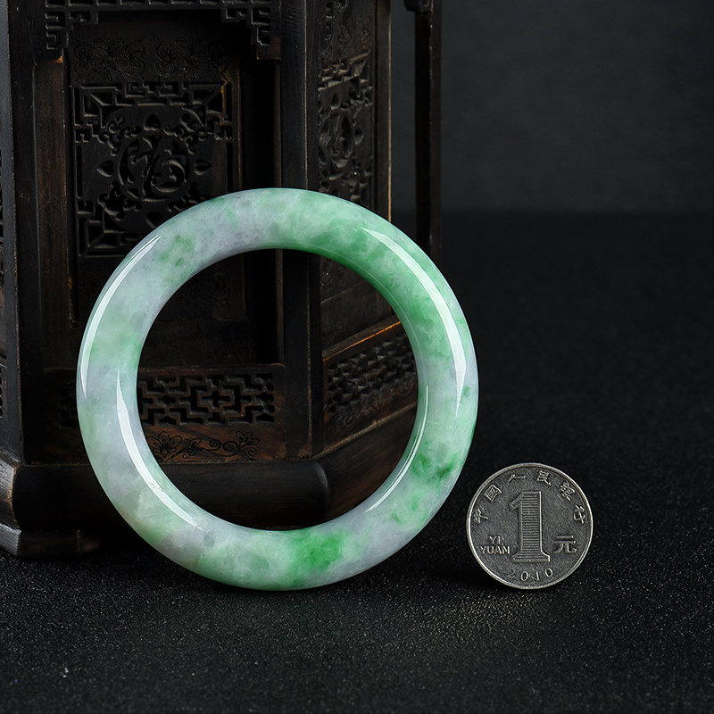 天然A货豆种飘翠翡翠手镯-红掌柜