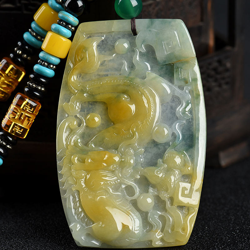 天然翡翠辰龙吊坠-红掌柜