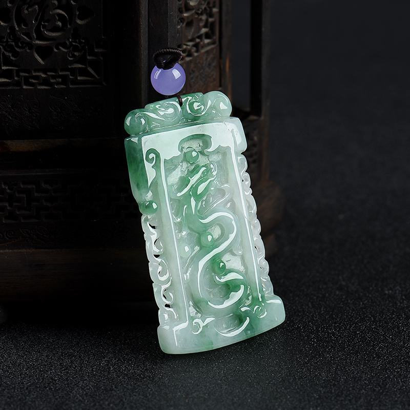 飘花翡翠仿古龙吊坠-红掌柜