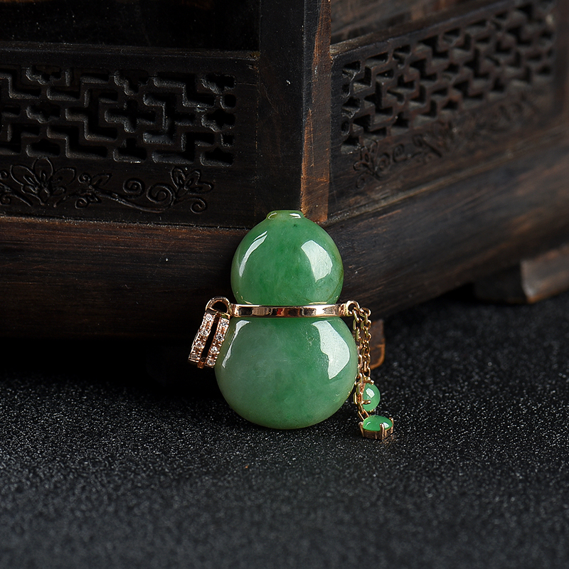 18k糯种暗绿翡翠葫芦吊坠-红掌柜