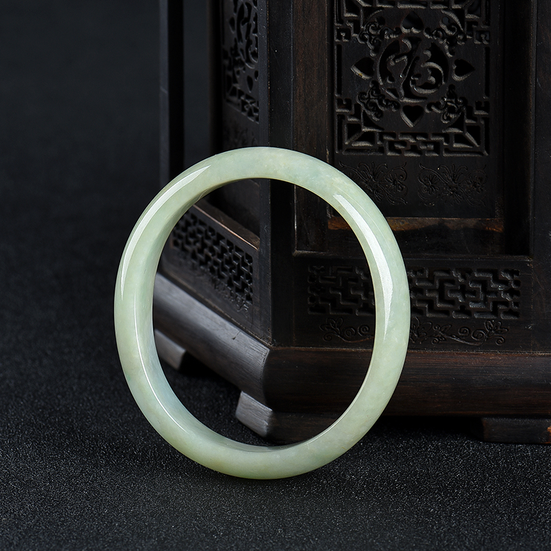 缅甸天然俏色翡翠贵妃镯-红掌柜