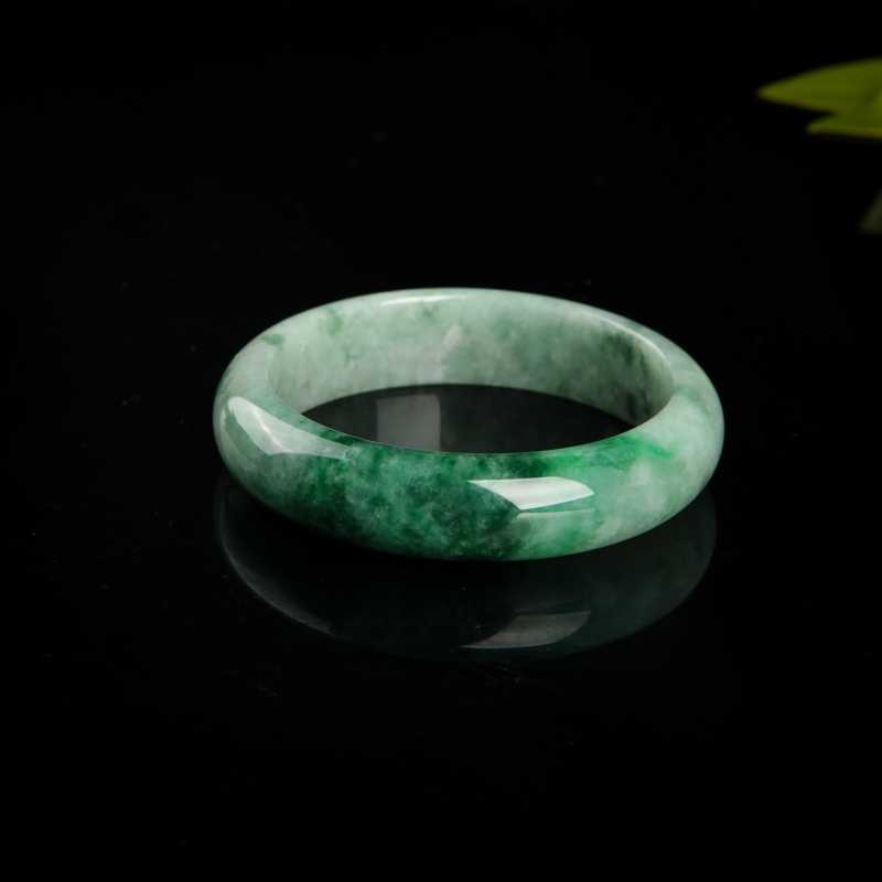 飘翠翡翠手镯-红掌柜