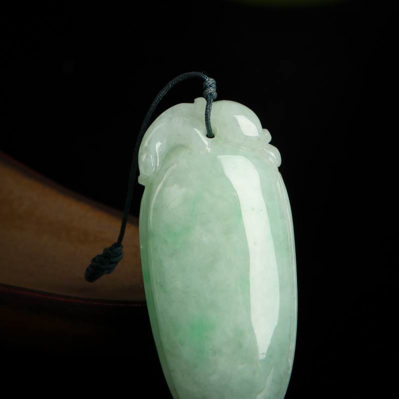 缅甸翡翠福瓜吊坠-红掌柜