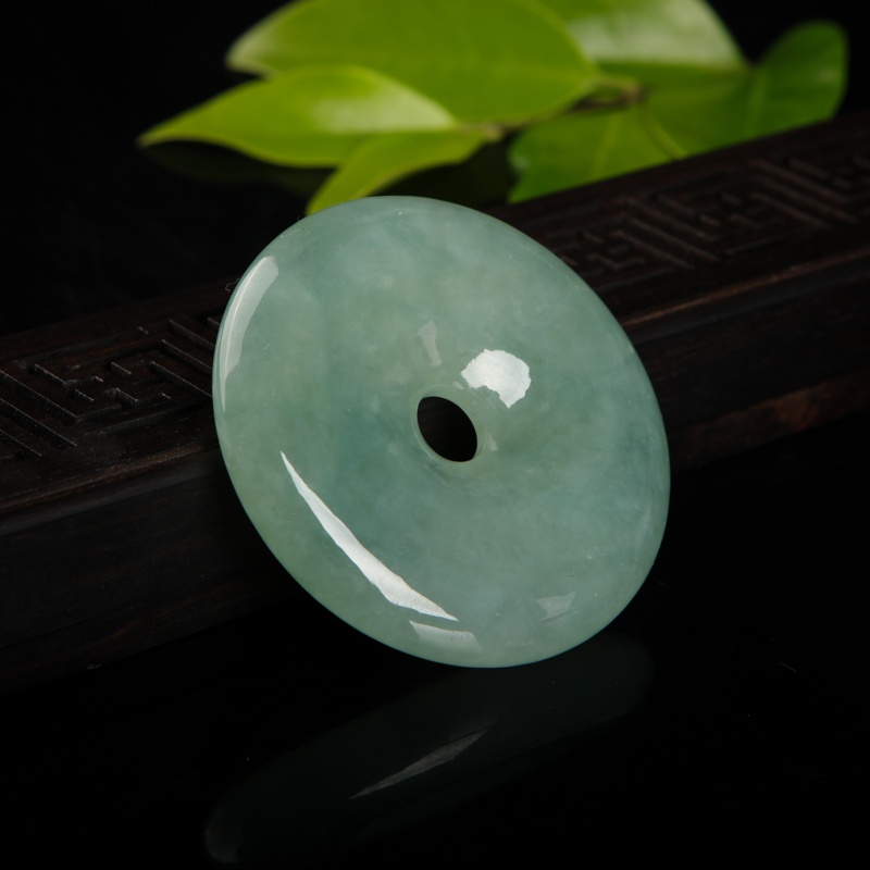 灰绿翡翠平安扣吊坠-红掌柜