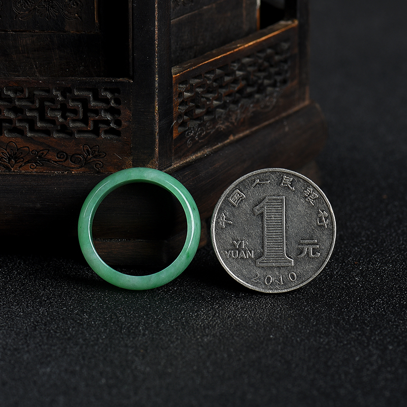 缅甸天然翡翠戒指-红掌柜