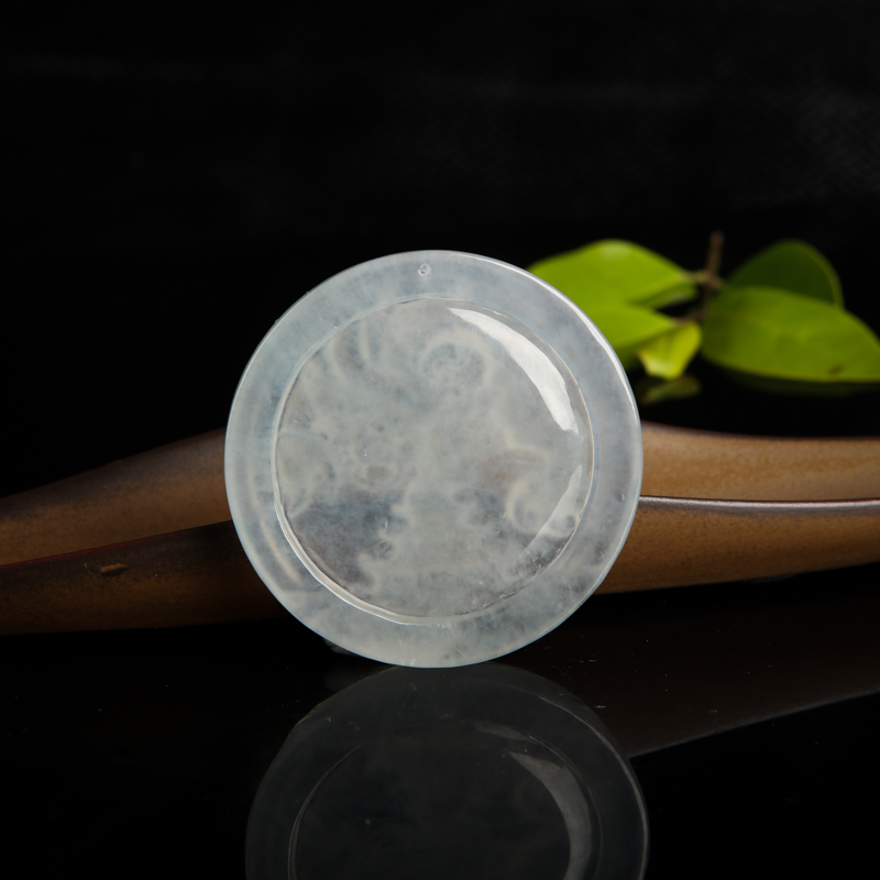 翡翠辰龙吊坠-红掌柜