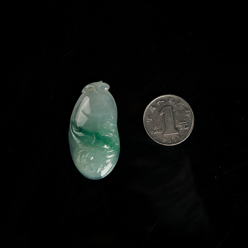 糯种飘花翡翠吊坠-红掌柜