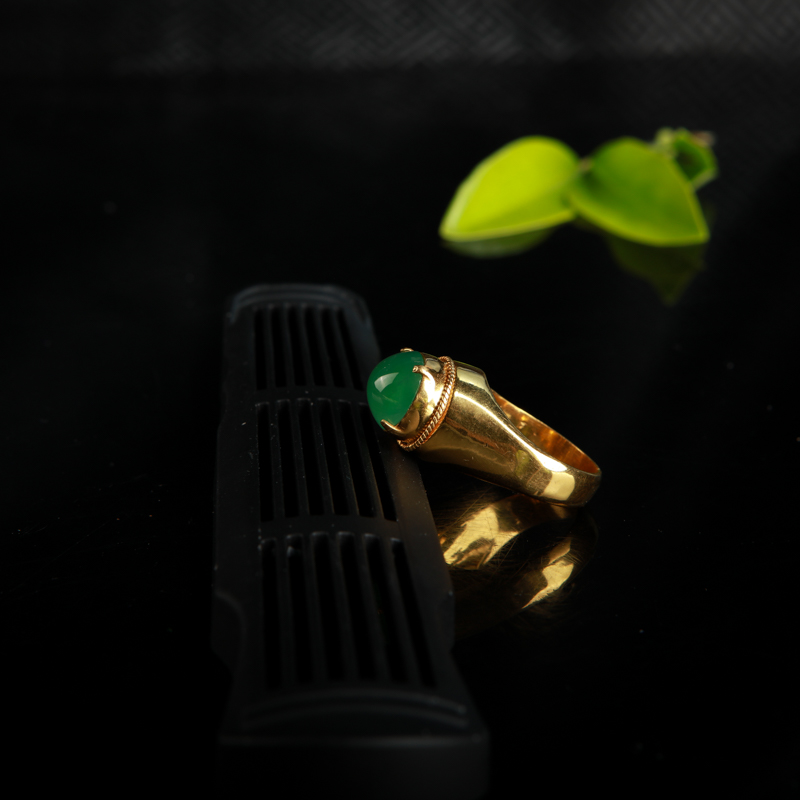 深绿翡翠戒面-红掌柜