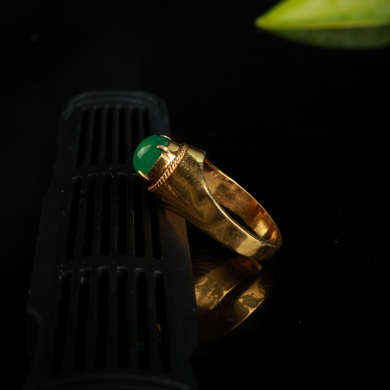阳绿翡翠戒面-红掌柜