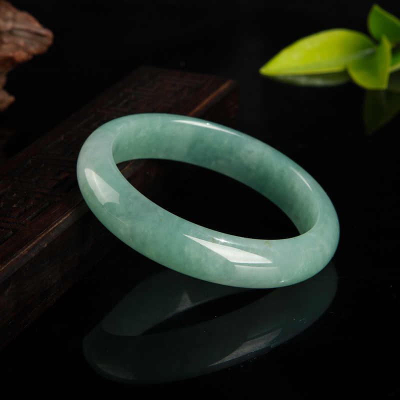 豆种灰绿翡翠手镯-红掌柜