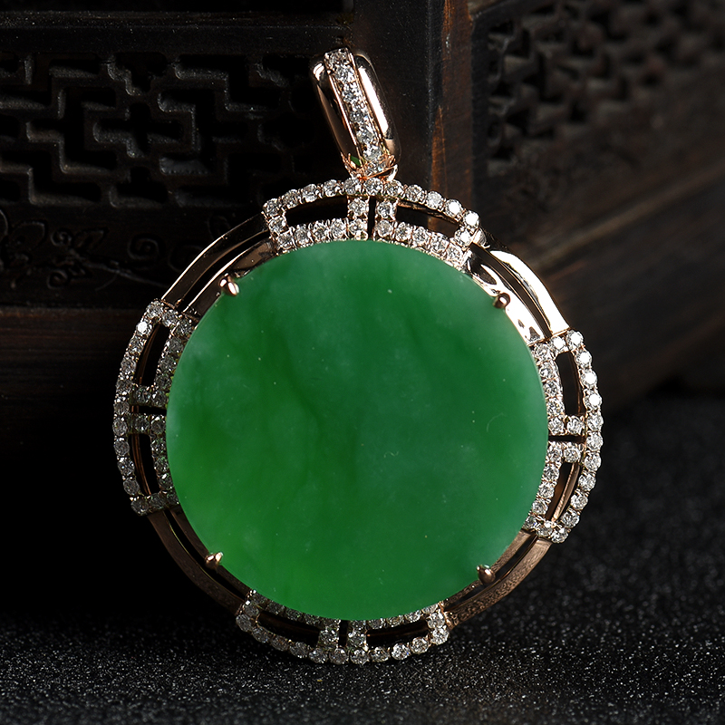 18k糯种翠绿翡翠吊坠-红掌柜