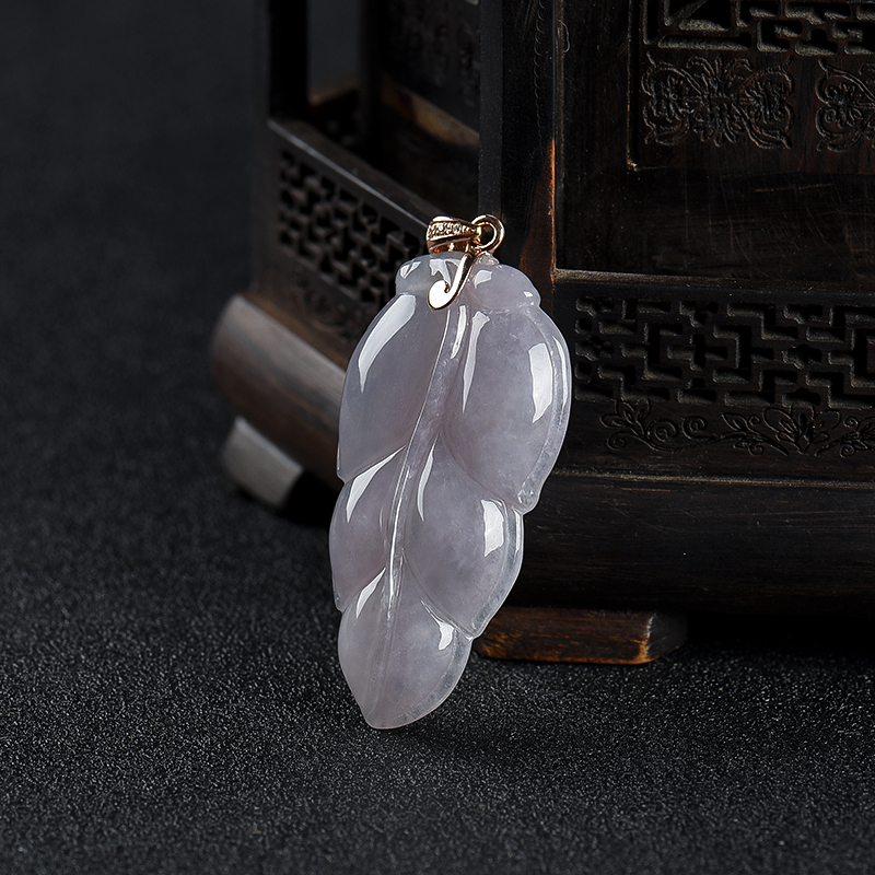 浅紫翡翠金枝玉叶吊坠-红掌柜