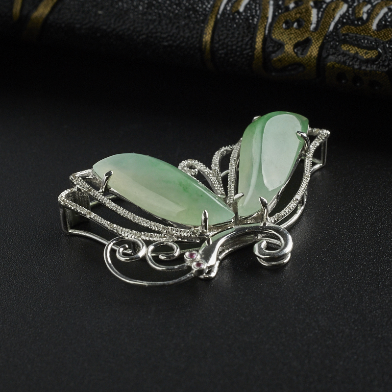 翡翠镶嵌蝴蝶吊坠-红掌柜珠宝