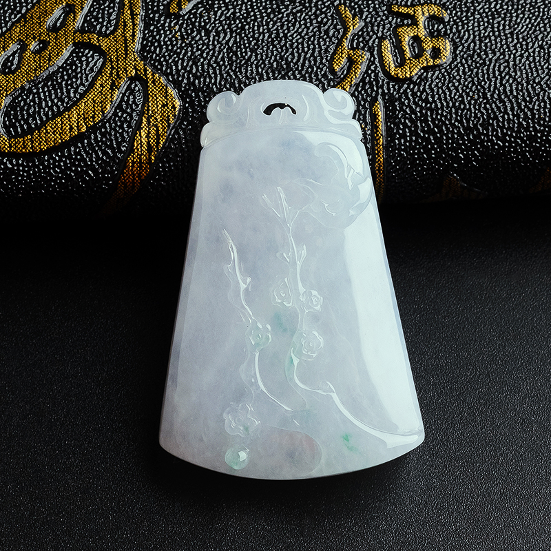 翡翠糯种点绿喜上眉梢方牌吊坠- 红掌柜珠宝