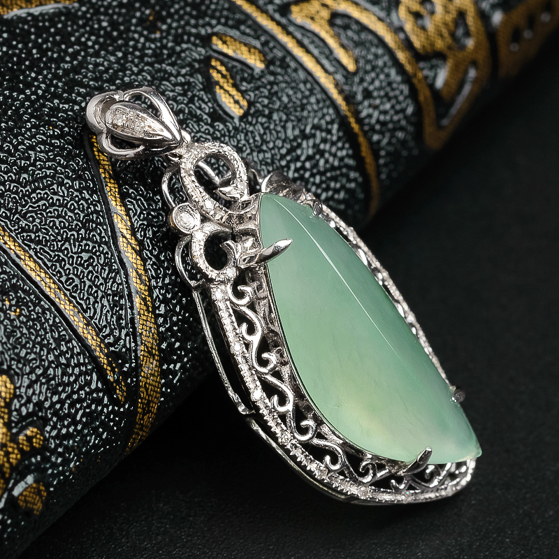 镶钻冰种晴水翡翠随形吊坠-红掌柜珠宝