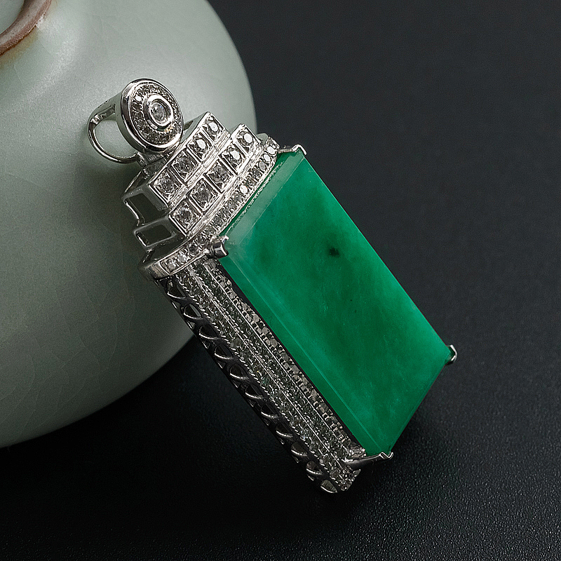 18K金糯种满绿翡翠方牌吊坠 - 红掌柜珠宝