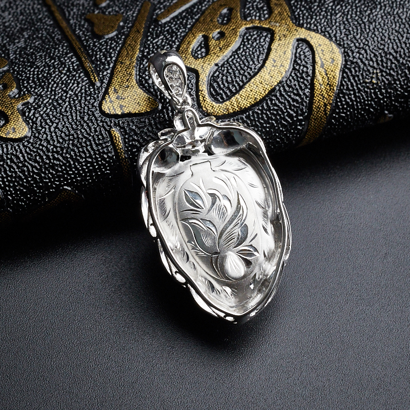 18K金镶钻冰糯种满绿翡翠叶子吊坠 - 红掌柜