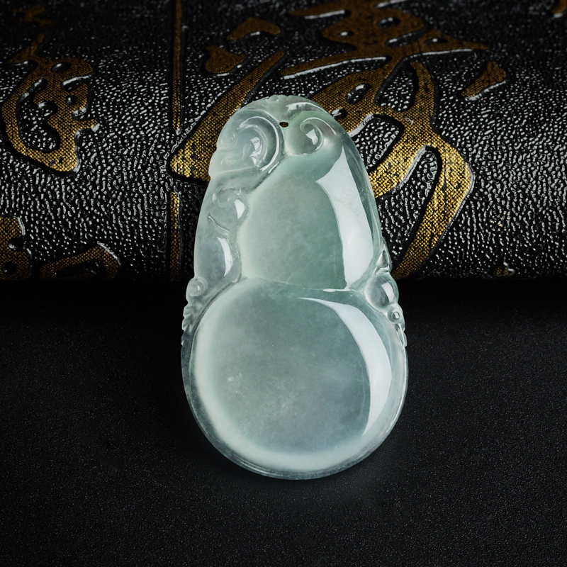 缅甸冰糯种淡绿翡翠葫芦吊坠-红掌柜