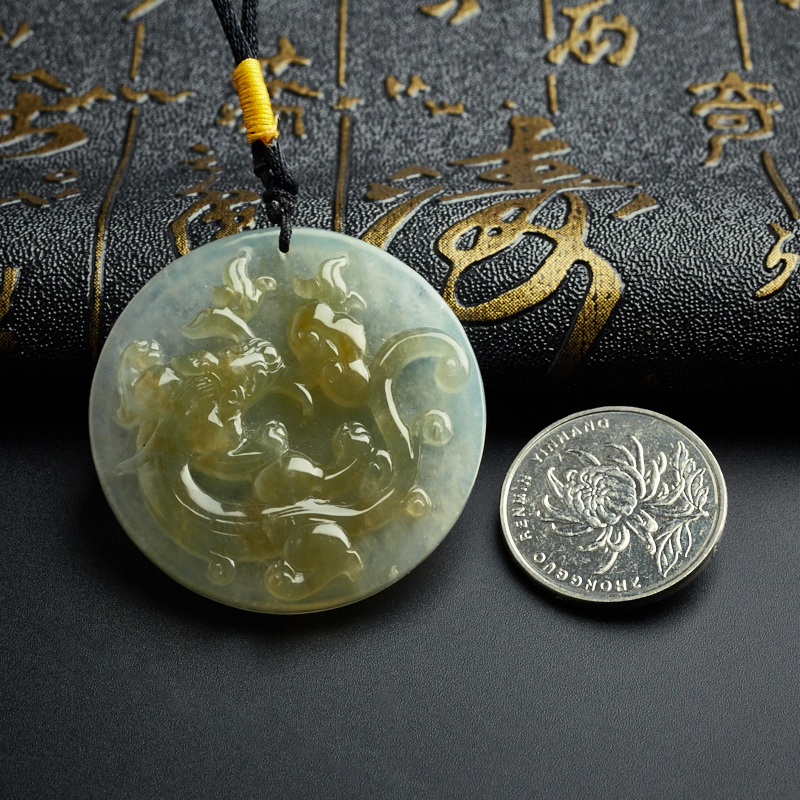 糯种飘黄翡翡翠汉龙吊坠-红掌柜