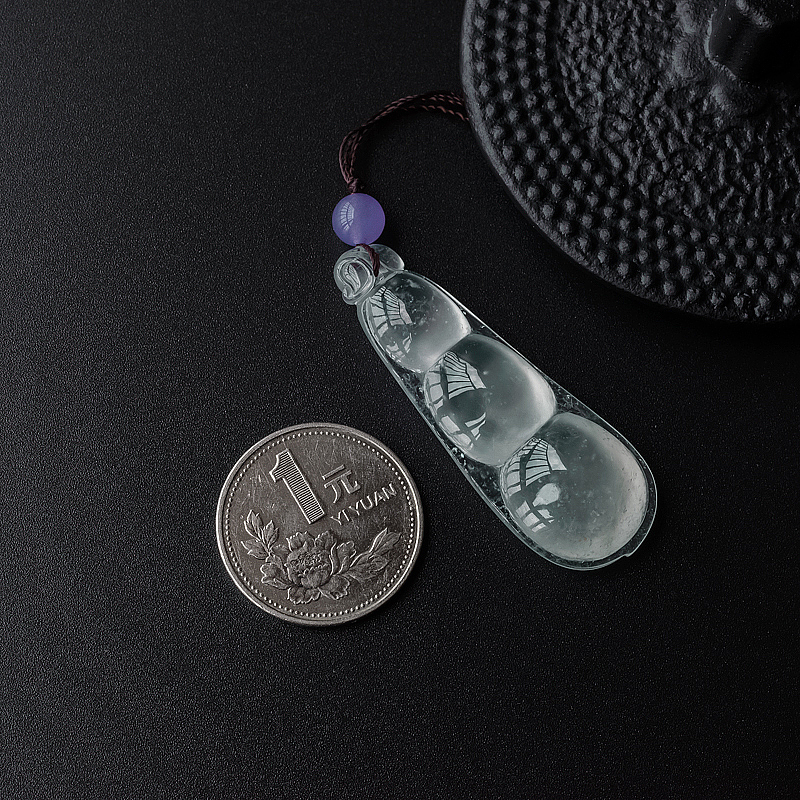 天然翡翠挂件-红掌柜