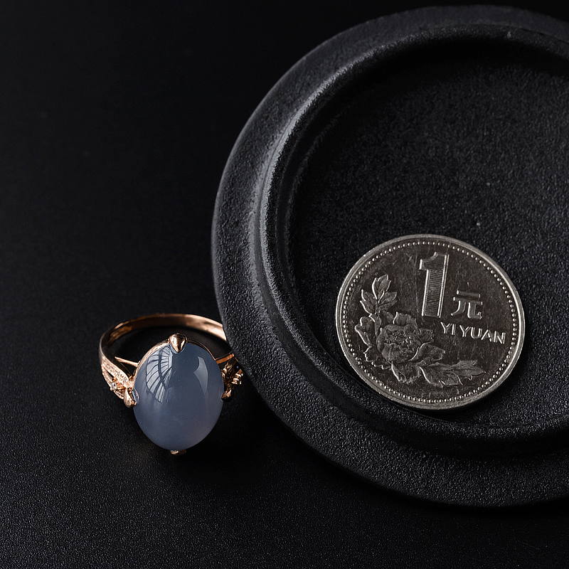 细糯种翡翠-红掌柜